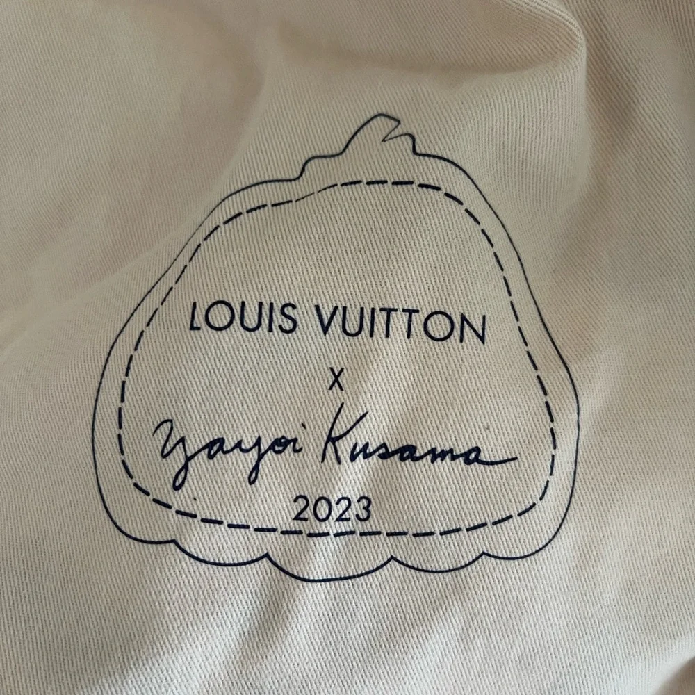 Louis Vuitton White and Green Athletic Shoes - Picture 9 of 12